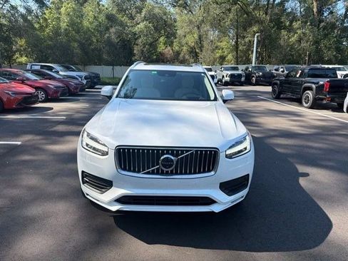 Used 2022 Volvo XC90 T5 Momentum w/ Advanced Package AWD/4WD image 5