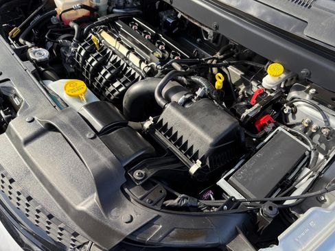 Used 2018 Dodge Journey SE w/ Connectivity Group image 36