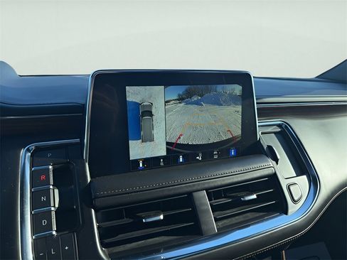 Used 2022 Chevrolet Tahoe High Country image 39