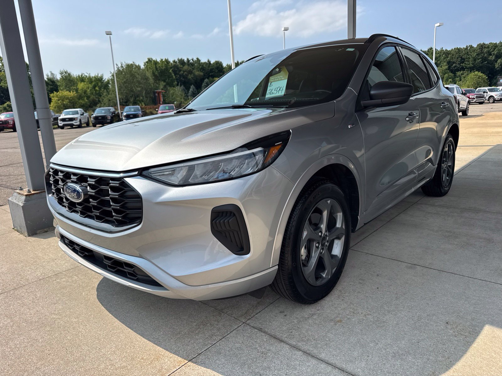 Certified 2024 Ford Escape ST-Line w/ Tech Pack #1 AWD/4WD image 3