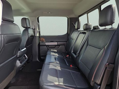 Used 2021 Ford F150 Lariat image 10