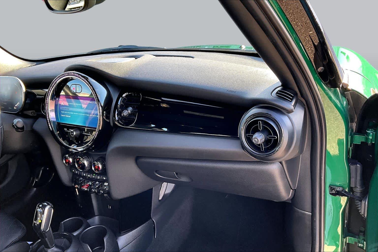Used 2023 MINI Cooper S w/ Signature Upholstery Package FWD image 18