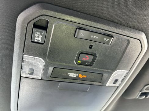 Used 2025 Toyota Tundra SR5 w/ SR5 Premium Package image 20