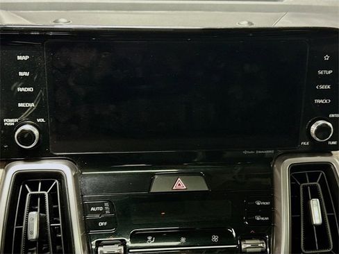 Used 2023 Kia Sorento X-Line EX image 12