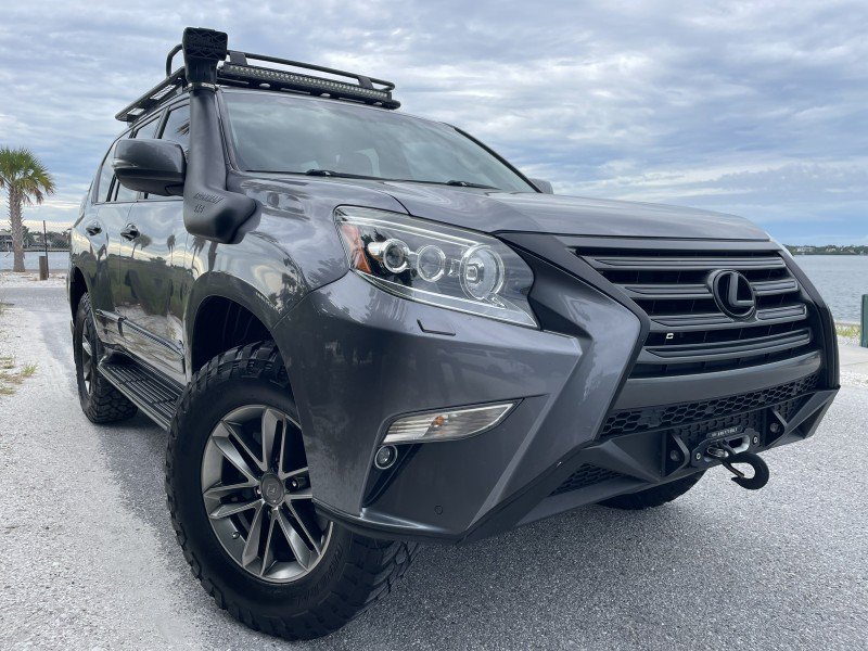 Used 2017 Lexus GX 460 Premium w/ Premium Package AWD/4WD image 41
