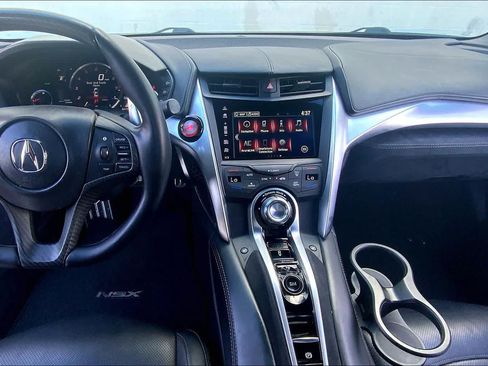 Used 2017 Acura NSX AWD/4WD image 10