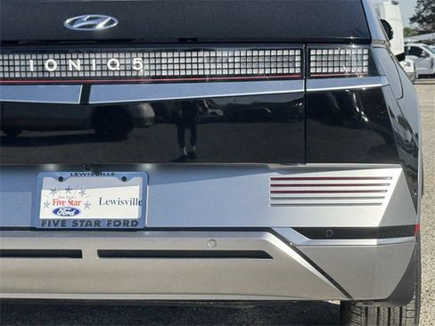 Used 2024 Hyundai Ioniq 5 Limited image 6