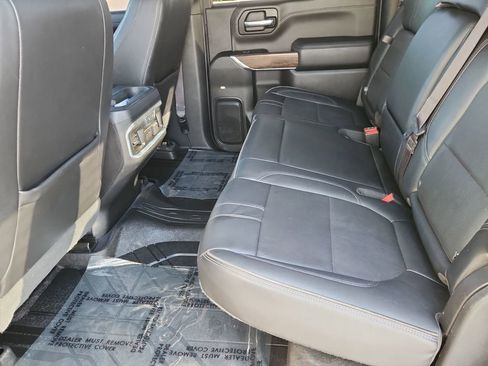 Used 2019 Chevrolet Silverado 1500 High Country image 10