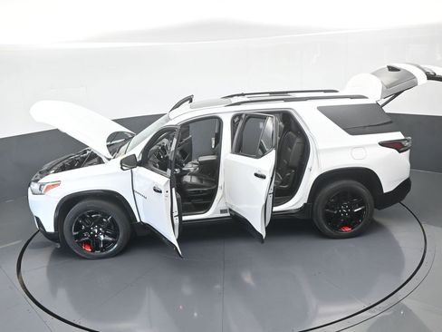 Used 2021 Chevrolet Traverse Premier w/ Redline Edition image 58