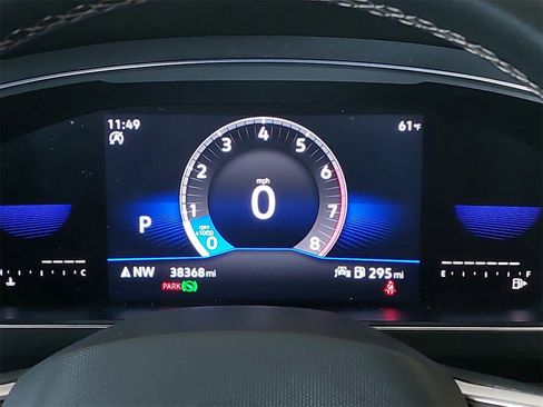 Used 2022 Volkswagen Tiguan SE image 22