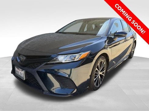 Certified 2019 Toyota Camry SE w/ Protection Package (Q2) FWD image 1
