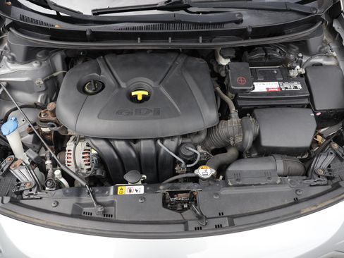 Used 2016 Hyundai Elantra GT FWD image 46