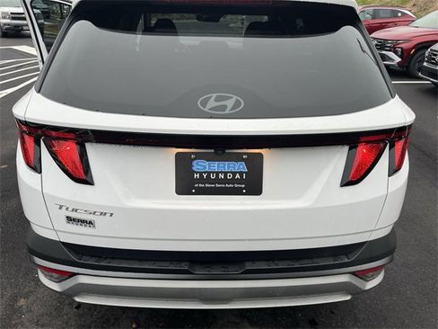 Certified 2025 Hyundai Tucson SEL image 23