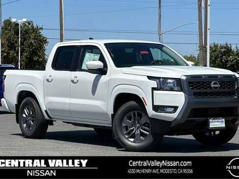 New 2025 Nissan Frontier SV w/ SV Convenience Package image 1