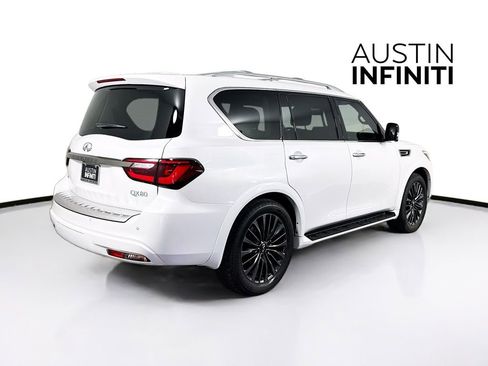 Used 2024 INFINITI QX80 Premium Select w/ Cargo Package image 10