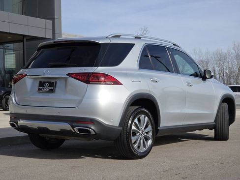 Used 2020 Mercedes-Benz GLE 350 4MATIC w/ Premium Package image 30