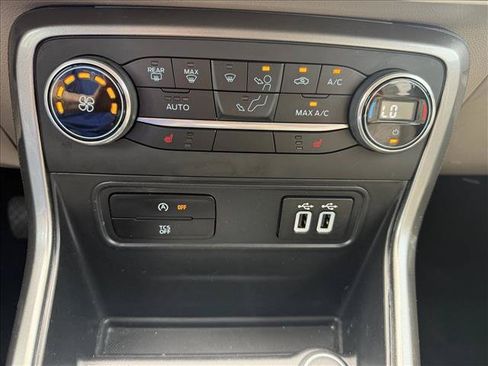 Used 2021 Ford EcoSport SE w/ SE Convenience Package AWD/4WD image 19