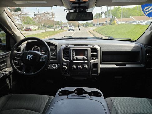 Used 2016 RAM 1500 Express w/ Black Ram 1500 Express Group image 18