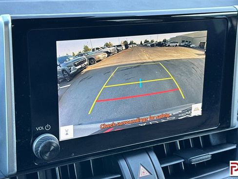 Used 2023 Toyota RAV4 LE image 22