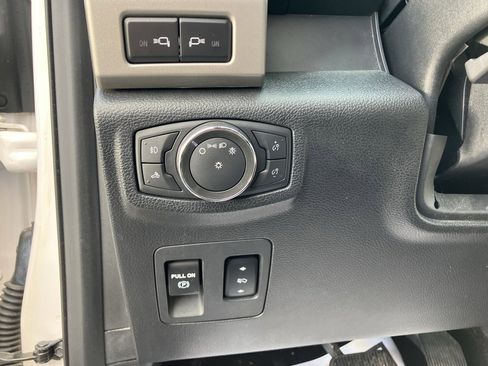 Used 2016 Ford F150 Lariat w/ Equipment Group 501A Mid image 16