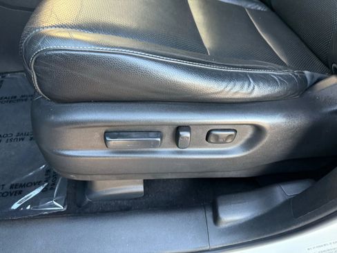 Used 2017 Honda Ridgeline RTL-T image 11