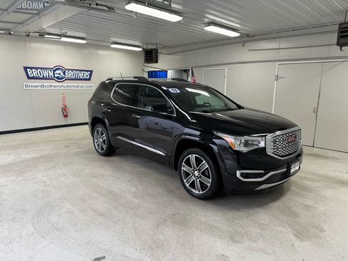 Used 2019 GMC Acadia Denali w/ Technology Package AWD/4WD image 11