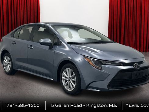 Certified 2023 Toyota Corolla LE w/ LE Premium Package FWD image 3