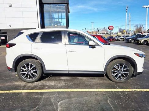 Used 2018 MAZDA CX-5 Touring w/ Preferred Equipment Package image 2