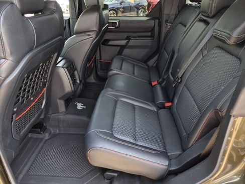 Used 2025 Ford Bronco Raptor AWD/4WD image 16