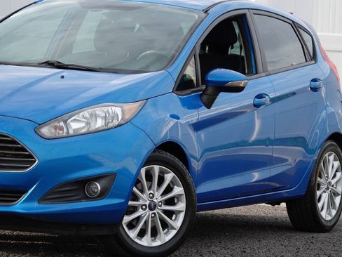 Used 2014 Ford Fiesta SE w/ Equipment Group 201A FWD image 7