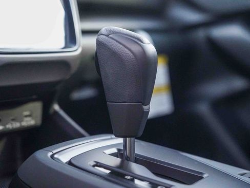 New 2026 Subaru Crosstrek 2.0i Premium image 24