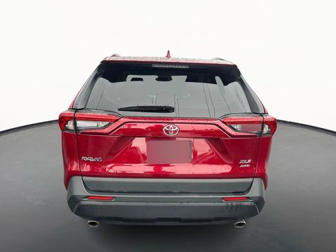 Used 2023 Toyota RAV4 XLE w/ XLE Grade Weather Package image 4