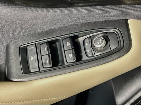 Used 2021 Subaru Outback Premium AWD/4WD image 16