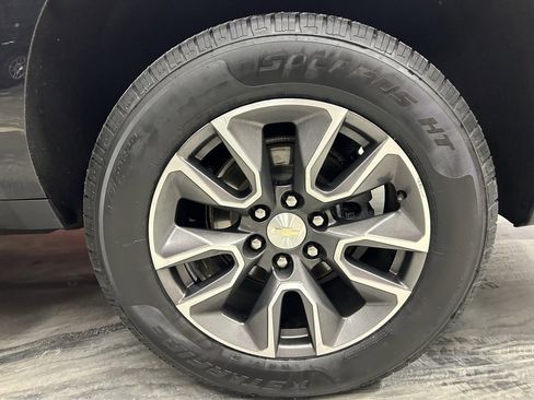 Used 2021 Chevrolet Suburban LT w/ Rear Media and Nav Package image 25