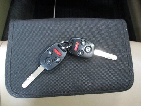 Used 2012 Honda Accord EX-L image 31