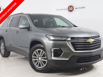 Used 2023 Chevrolet Traverse LT
