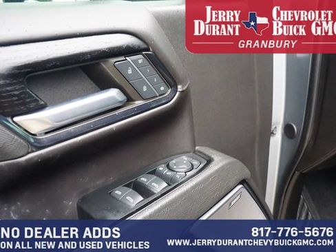 Used 2024 GMC Sierra 2500 AT4X AWD/4WD image 17