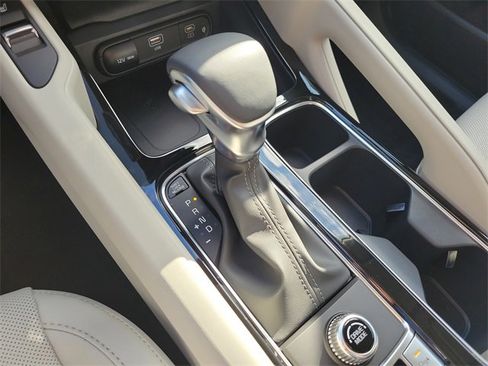 New 2025 Kia Telluride S image 37