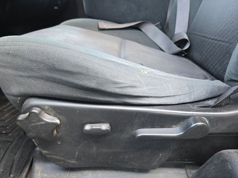 Used 2009 Chevrolet Silverado 1500 W/T AWD/4WD image 12