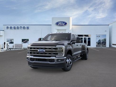 New 2026 Ford F350 XLT w/ XLT Premium Package AWD/4WD image 2