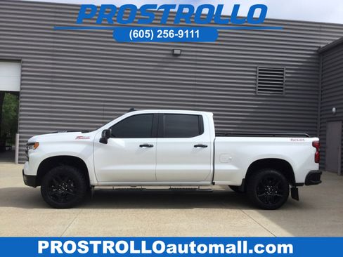 Used 2023 Chevrolet Silverado 1500 LT Trail Boss w/ Convenience Package II AWD/4WD image 1