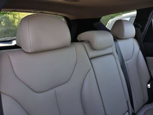 Used 2023 Hyundai Santa Fe Limited AWD/4WD image 16
