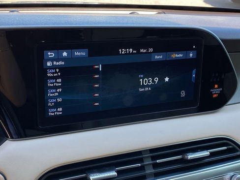 Used 2020 Hyundai Palisade Limited image 15