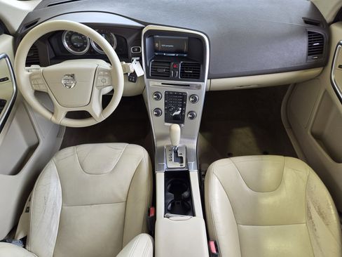 Used 2012 Volvo XC60 3.2 image 36