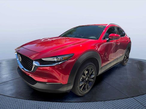 Used 2021 MAZDA CX-30 AWD 2.5 S w/ Premium Package image 2