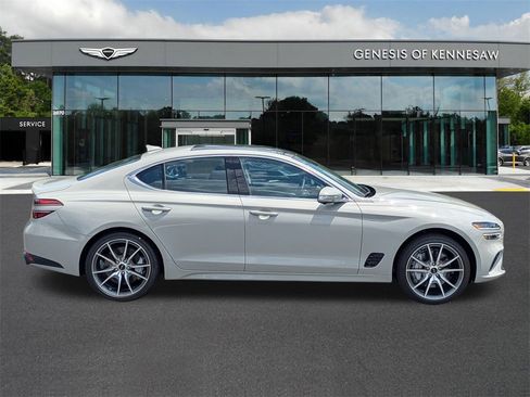 New 2026 Genesis G70 2.5T Prestige image 8