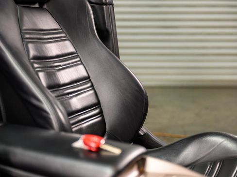 Used 2014 Ferrari California image 31