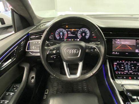 Used 2019 Audi Q8 Prestige AWD/4WD image 36