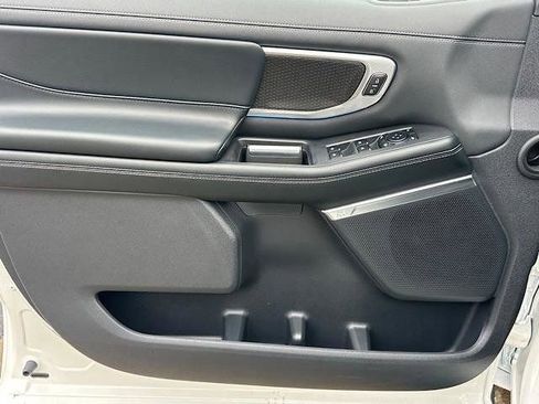 New 2025 Ford Expedition Platinum w/ Stealth Performance Package image 10