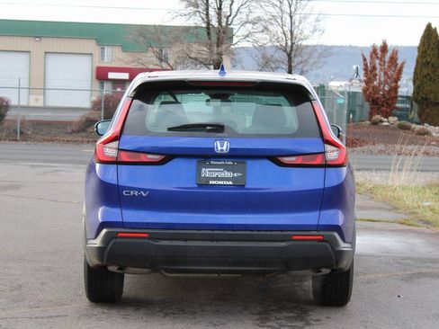 Certified 2023 Honda CR-V LX image 5